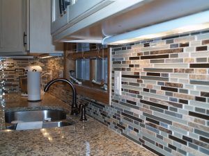Custom Kitchen Tile Backsplash